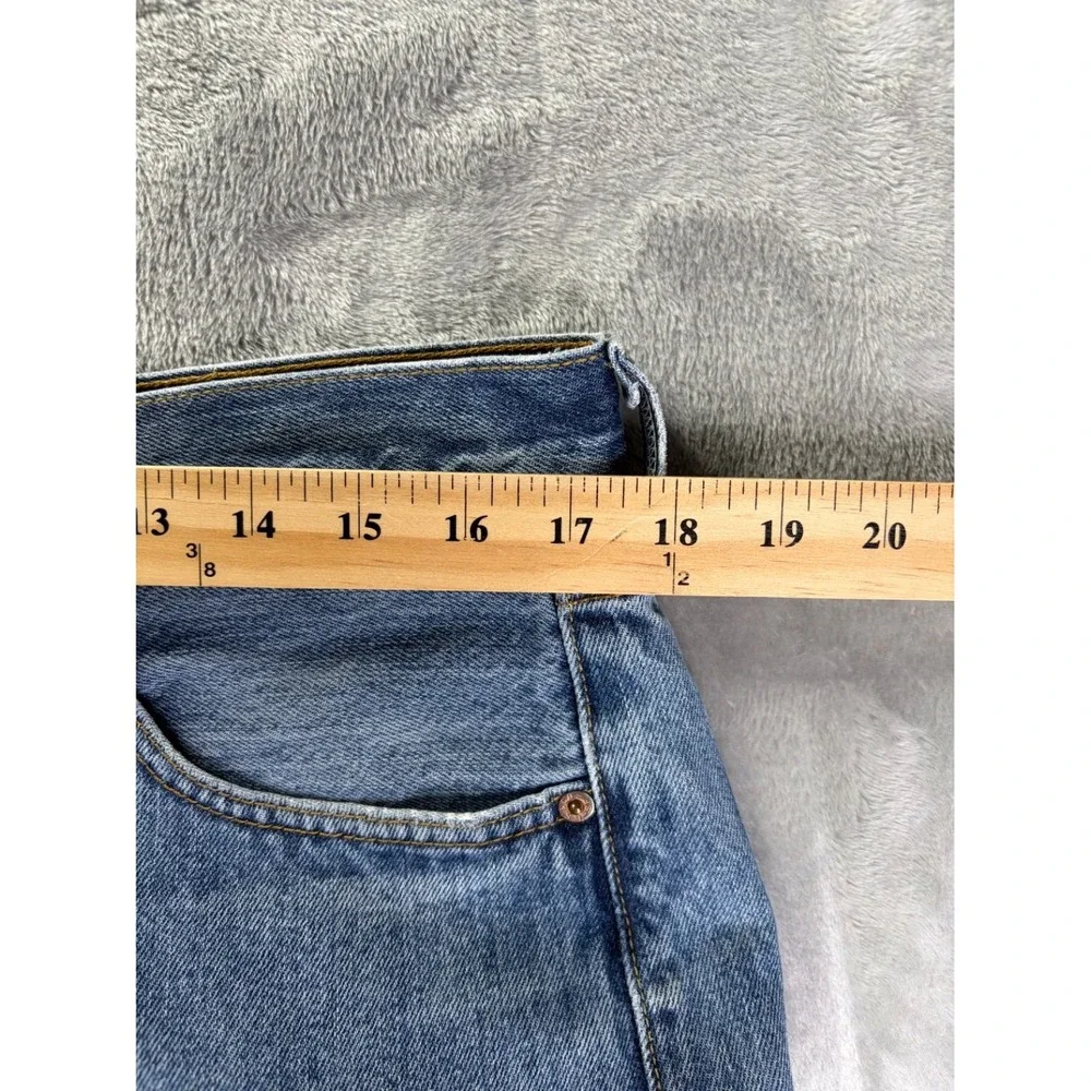 Levi's 501 Vtg Straight Leg Jeans Mens Light Wash Blue 100% Cotton 30 Red Tab